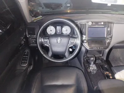 Toyota Crown 2018, 92400 км, за 118865.3 CNY - фото 11
