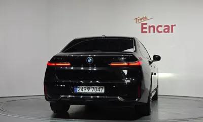 BMW 7-Series 2024, 42979 км, за 100500000 KRW