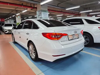 Hyundai Sonata 2017, 72592 км, за 12500000 KRW