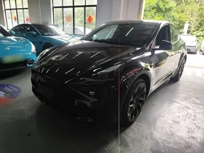 Tesla Model Y 2022, 42300 км, за 156800 CNY