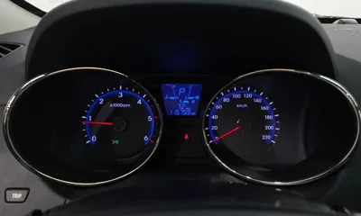 Hyundai Tucson 2011, 115759 км, за 5700000 KRW - фото 8