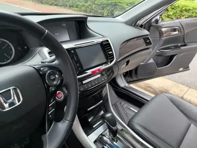 Honda Accord 2016, 120000 км, за 71800 CNY - фото 26