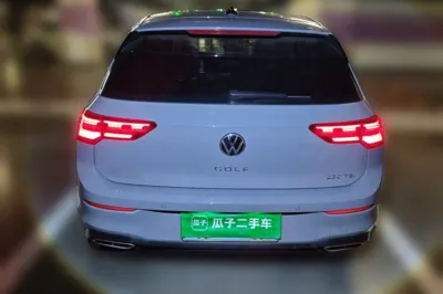 Volkswagen Golf 2023, 25300 км, за 128141.72 CNY - фото 3