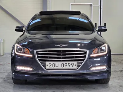 Hyundai Genesis 2016, 134925 км, за 10990000 KRW