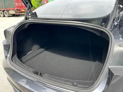 Tesla Model 3 2024, 45000 км, за 172500 CNY - фото 11