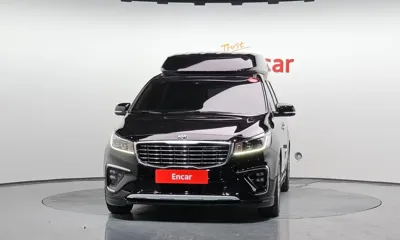 Kia Canival · 2019 год