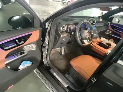 Mercedes-Benz GLC 2024, 28600 км, за 335784.46 CNY - фото 13