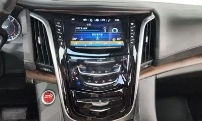 Cadillac Escalade 2018, 55418 км, за 36900000 KRW - фото 12