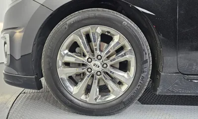 Kia Canival 2017, 141095 км, за 14900000 KRW - фото 5