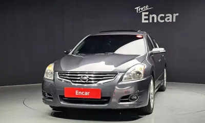 Nissan Altima 2012, 76443 км, за 4900000 KRW