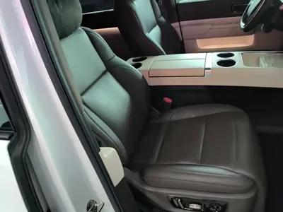 Li Auto Li MEGA 2024, 58900 км, за 395900 CNY - фото 25