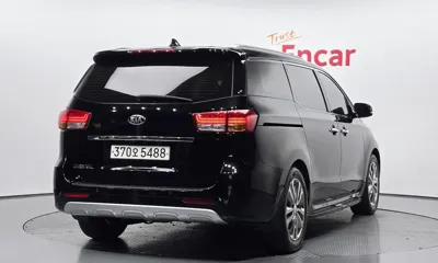Kia Canival 2017, 173482 км, за 8900000 KRW