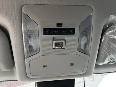 Toyota RAV4 2025, 38000 км, за 98800 CNY - фото 23
