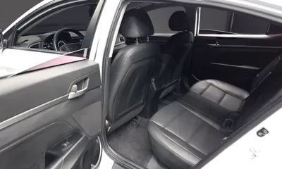 Hyundai Avante 2018, 45467 км, за 12990000 KRW - фото 11