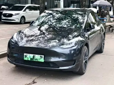 Tesla Model Y L 2025, 2000 км, за 283000 CNY - фото 1