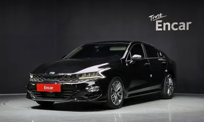 Kia K5 · 2021 год