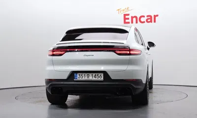 Porsche Cayenne 2022, 14743 км, за 99000000 KRW