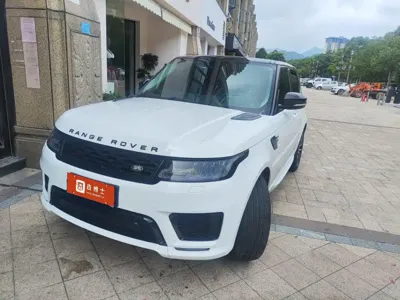 Land Rover Sport · 2022 год