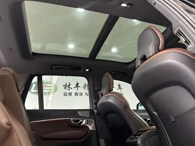 Volvo XC90 2023, 29500 км, за 321800 CNY - фото 31