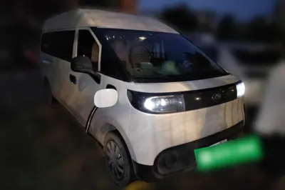 SAIC MAXUS Dana V1 2025, 77600 км, за 108787.9 CNY