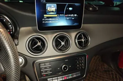 Mercedes-Benz CLA 2019, 68000 км, за 73995.9 CNY - фото 13