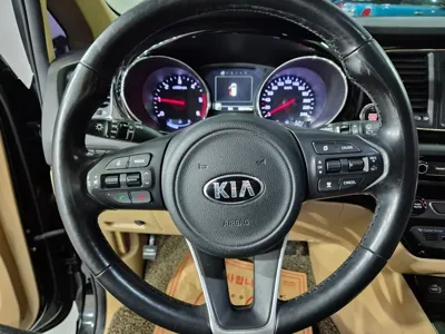 Kia Canival 2017, 226714 км, за 12900000 KRW - фото 14