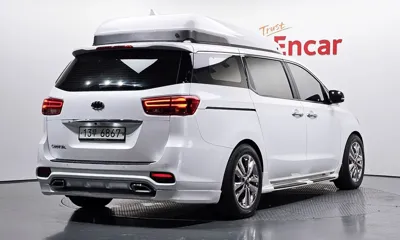 Kia Canival 2018, 102822 км, за 17900000 KRW