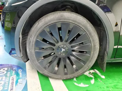 Tesla Model Y 2023, 50000 км, за 169899 CNY - фото 3