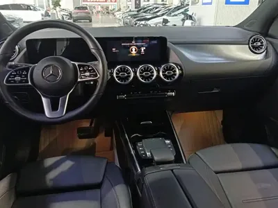 Mercedes-Benz GLA 2021, 80100 км, за 103800 CNY - фото 13