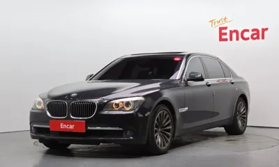BMW 7-Series · 2011 год