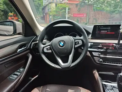 BMW 5 Series 2018, 100600 км, за 117200 CNY - фото 7