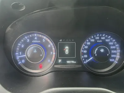 Hyundai Grandeur 2015, 185772 км, за 5900000 KRW - фото 8