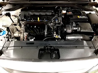 Hyundai Avante 2020, 90253 км, за 12000000 KRW - фото 6