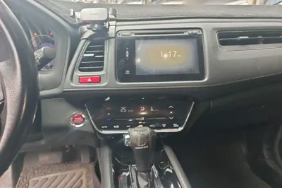 Honda Vezel 2015, 80000 км, за 52330.77 CNY - фото 20