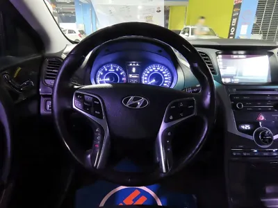 Hyundai Grandeur 2015, 189380 км, за 3900000 KRW - фото 10
