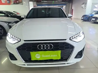 Audi A4L 2022, 94300 км, за 120300 CNY - фото 3