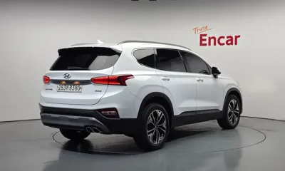 Hyundai Santafe 2019, 125601 км, за 15490000 KRW
