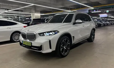 BMW X5 · 2025 год