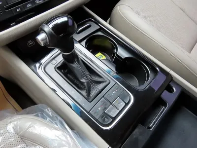 Kia Canival 2015, 156347 км, за 9290000 KRW - фото 9