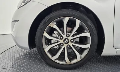 Hyundai Avante 2014, 178624 км, за 5000000 KRW - фото 5