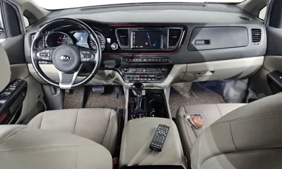 Kia Canival 2016, 149370 км, за 9800000 KRW - фото 7