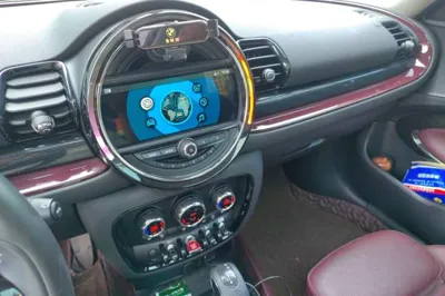 MINI Clubman 2018, 30100 км, за 100930.02 CNY - фото 10