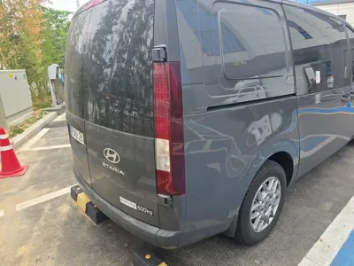 Hyundai Staria 2025, 5000 км, за 32000000 KRW - фото 6