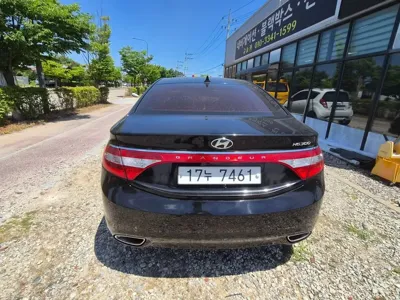 Hyundai Grandeur 2011, 236014 км, за 3090000 KRW