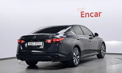 Nissan Altima 2019, 92525 км, за 13800000 KRW