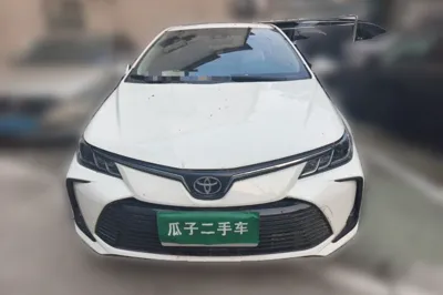 Toyota Corolla 2023, 5200 км, за 88013.31 CNY