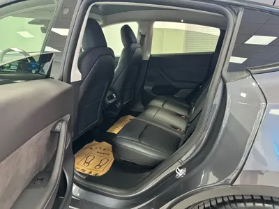 Tesla Model Y 2022, 50000 км, за 183000 CNY - фото 9