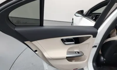 Mercedes-Benz C-Class 2023, 45820 км, за 43900000 KRW - фото 25