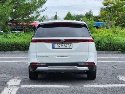 Kia Canival 2021, 95300 км, за 21550000 KRW