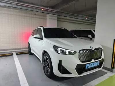 BMW iX1 · 2025 год